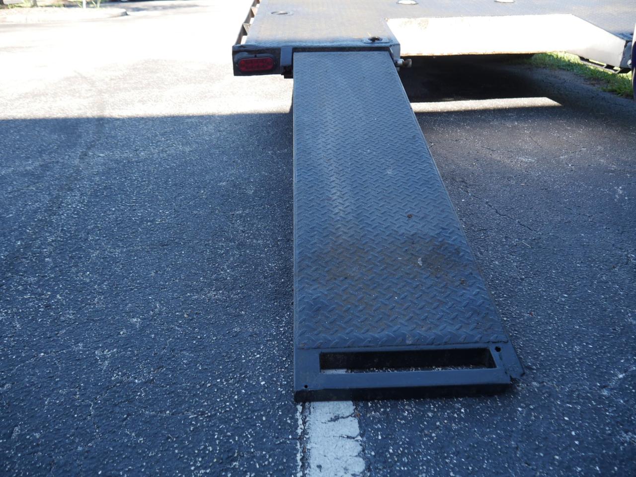 1984 Hodges Custom 2 Car Open Trailer