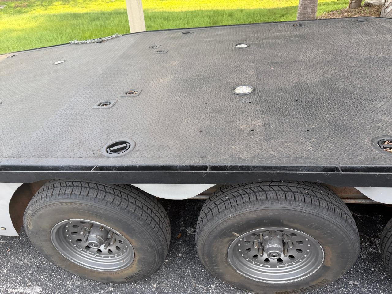 1984 Hodges Custom 2 Car Open Trailer