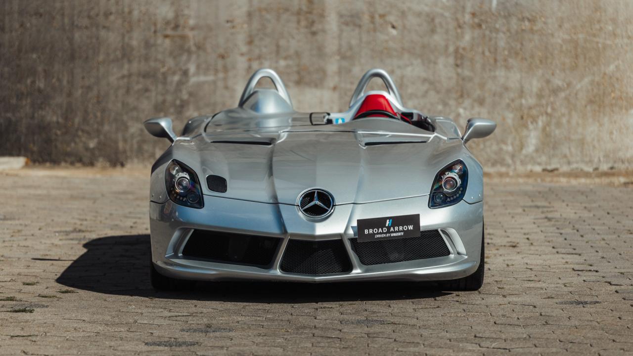 2009 Mercedes - Benz SLR McLaren Stirling Moss