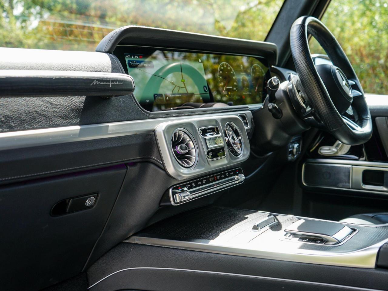 2025 Mercedes - Benz 4.0 G63 V8 BiTurbo MHEV AMG SpdS+9GT 4WD Euro 6 (s/s) 5dr