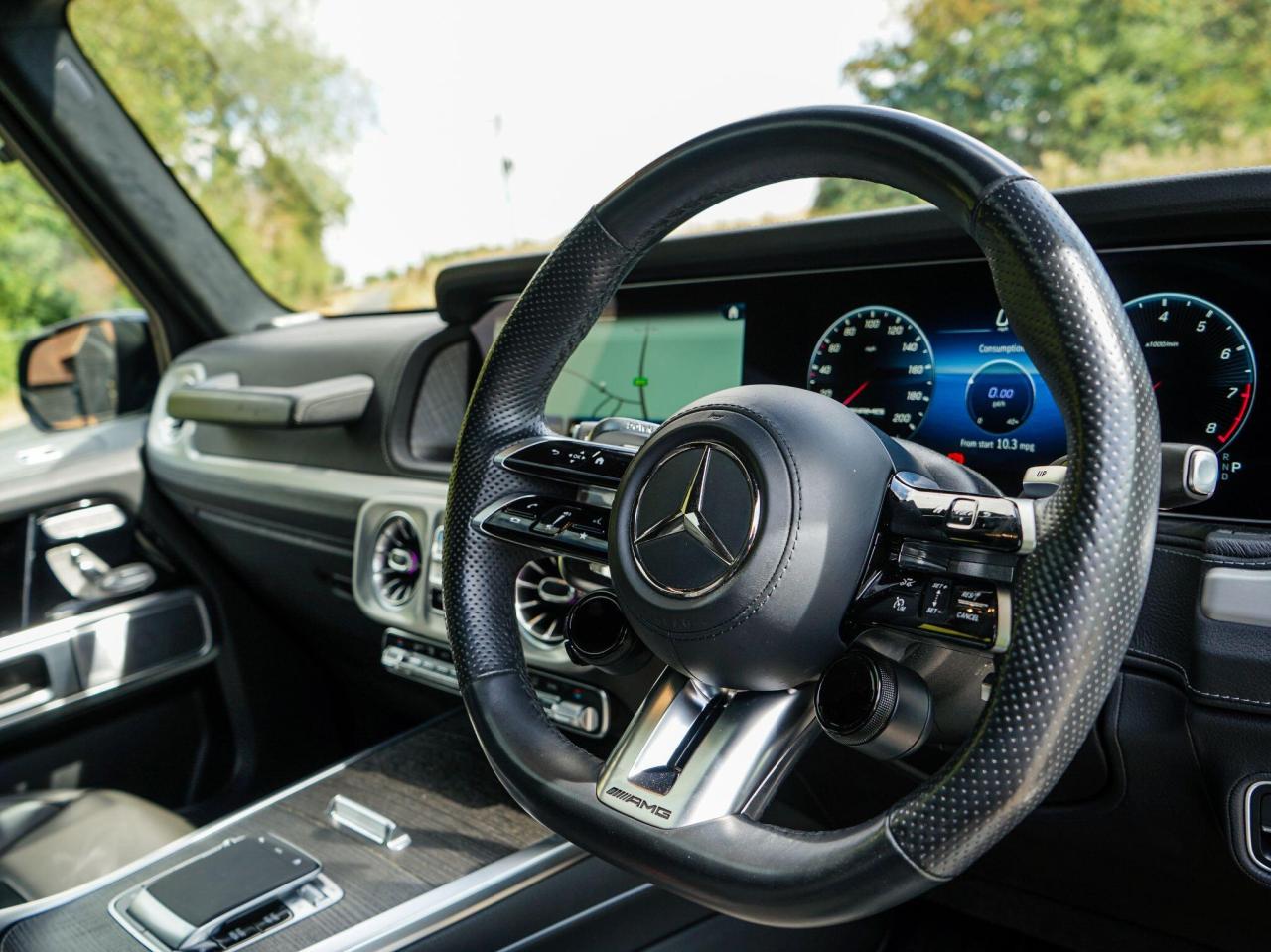 2025 Mercedes - Benz 4.0 G63 V8 BiTurbo MHEV AMG SpdS+9GT 4WD Euro 6 (s/s) 5dr