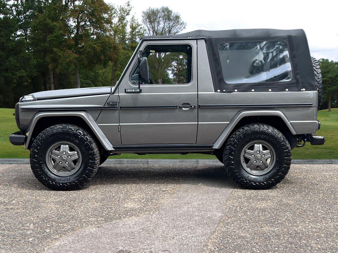 1984 Mercedes - Benz 250GD FACTORY CABRIOLET