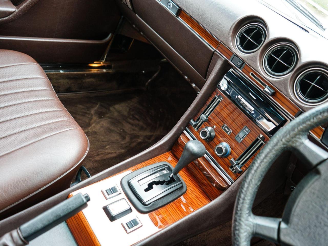 1980 Mercedes - Benz What's my car worth?