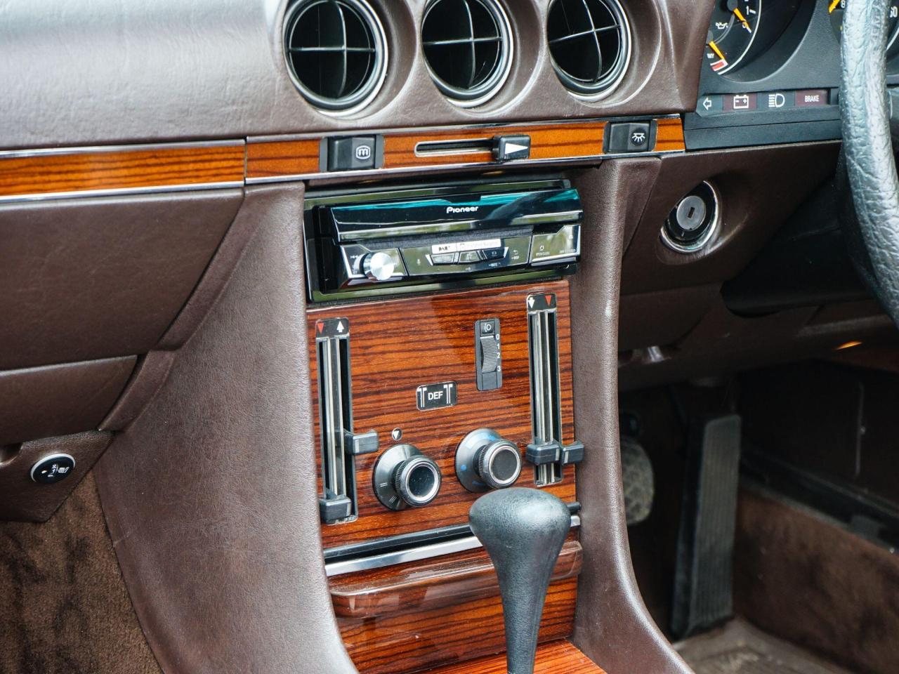 1980 Mercedes - Benz What's my car worth?