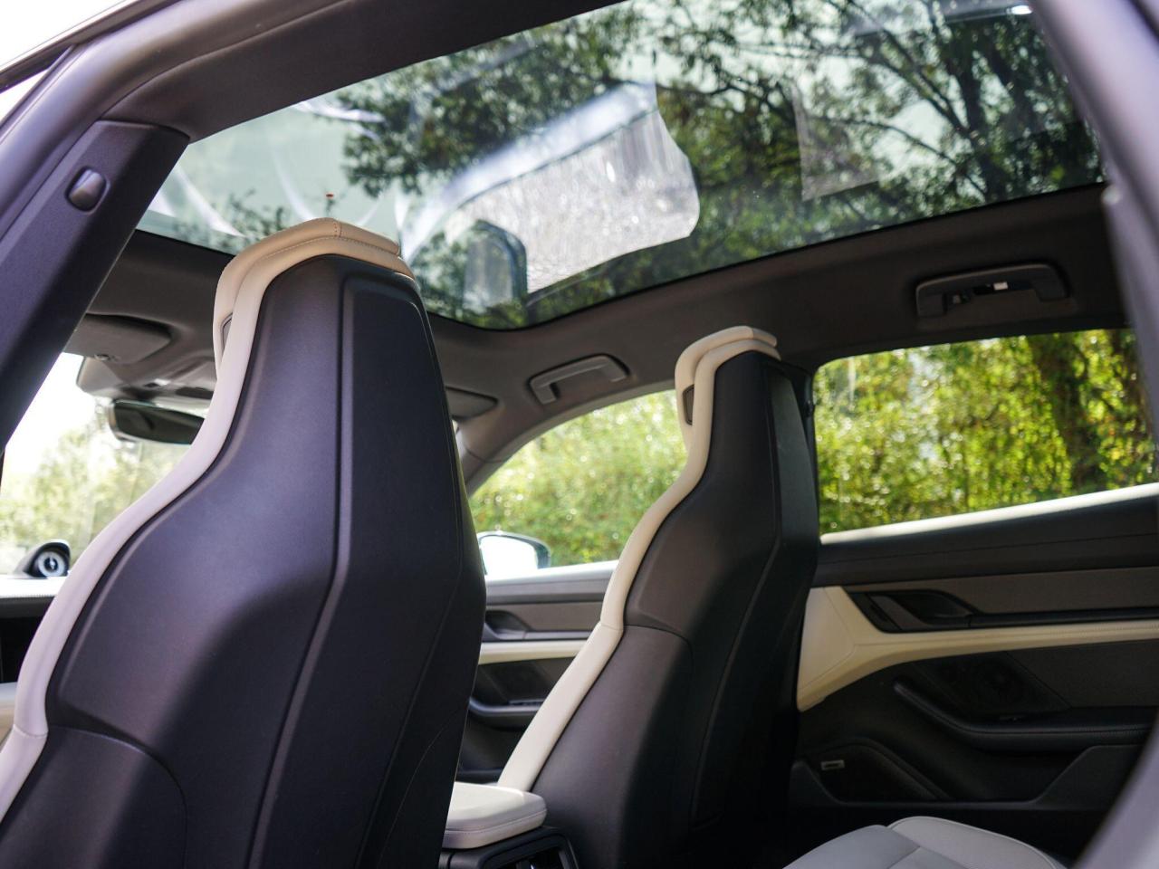 2022 Porsche Performance Plus 93.4kWh 4S Sport Turismo Auto 4WD 5dr (11kW Charger)