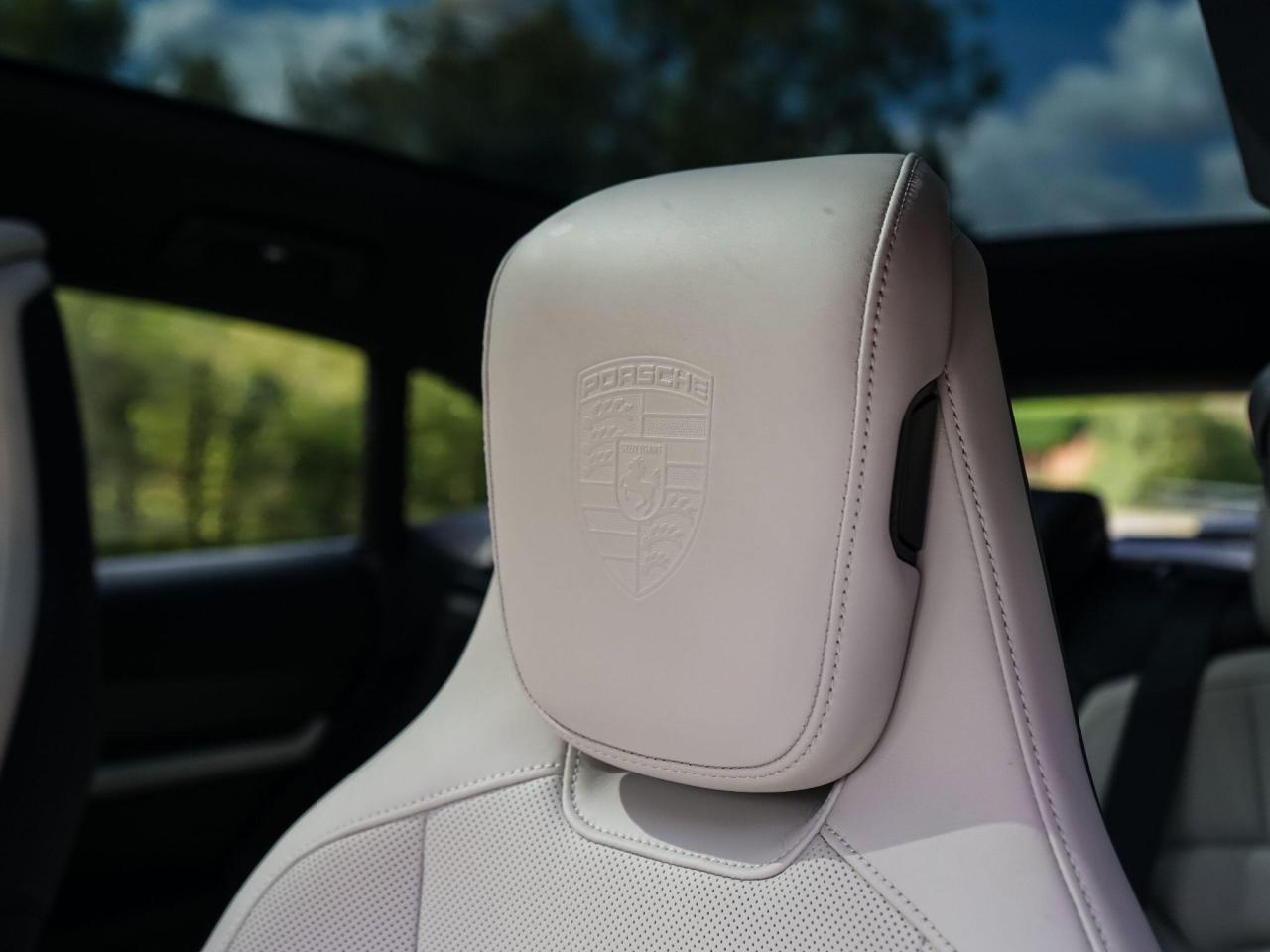 2022 Porsche Performance Plus 93.4kWh 4S Sport Turismo Auto 4WD 5dr (11kW Charger)