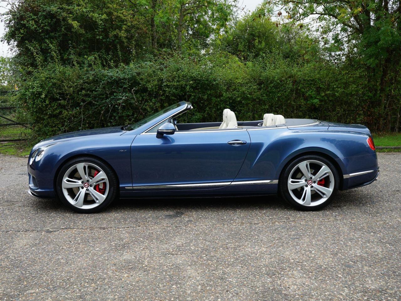 2014 Bentley 4.0 V8 GTC S Convertible 2dr Petrol Auto 4WD Euro 5 (528 ps)
