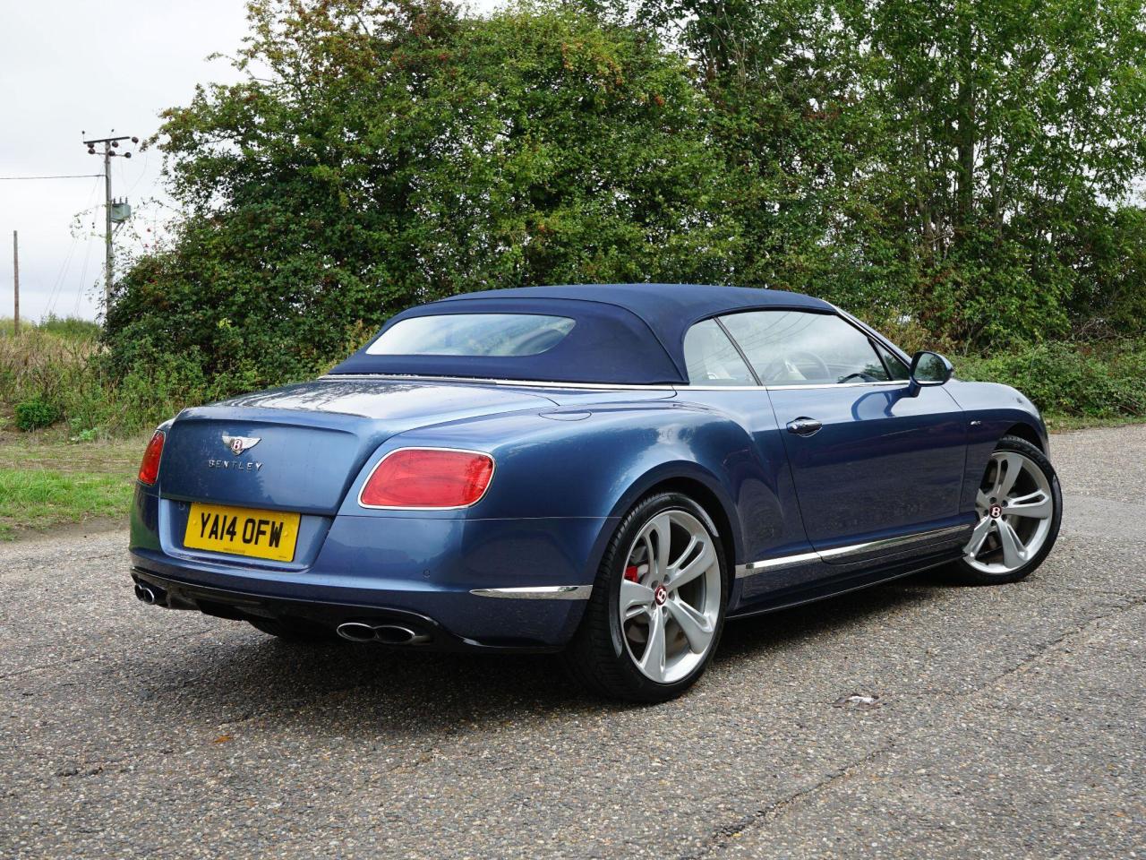 2014 Bentley 4.0 V8 GTC S Convertible 2dr Petrol Auto 4WD Euro 5 (528 ps)