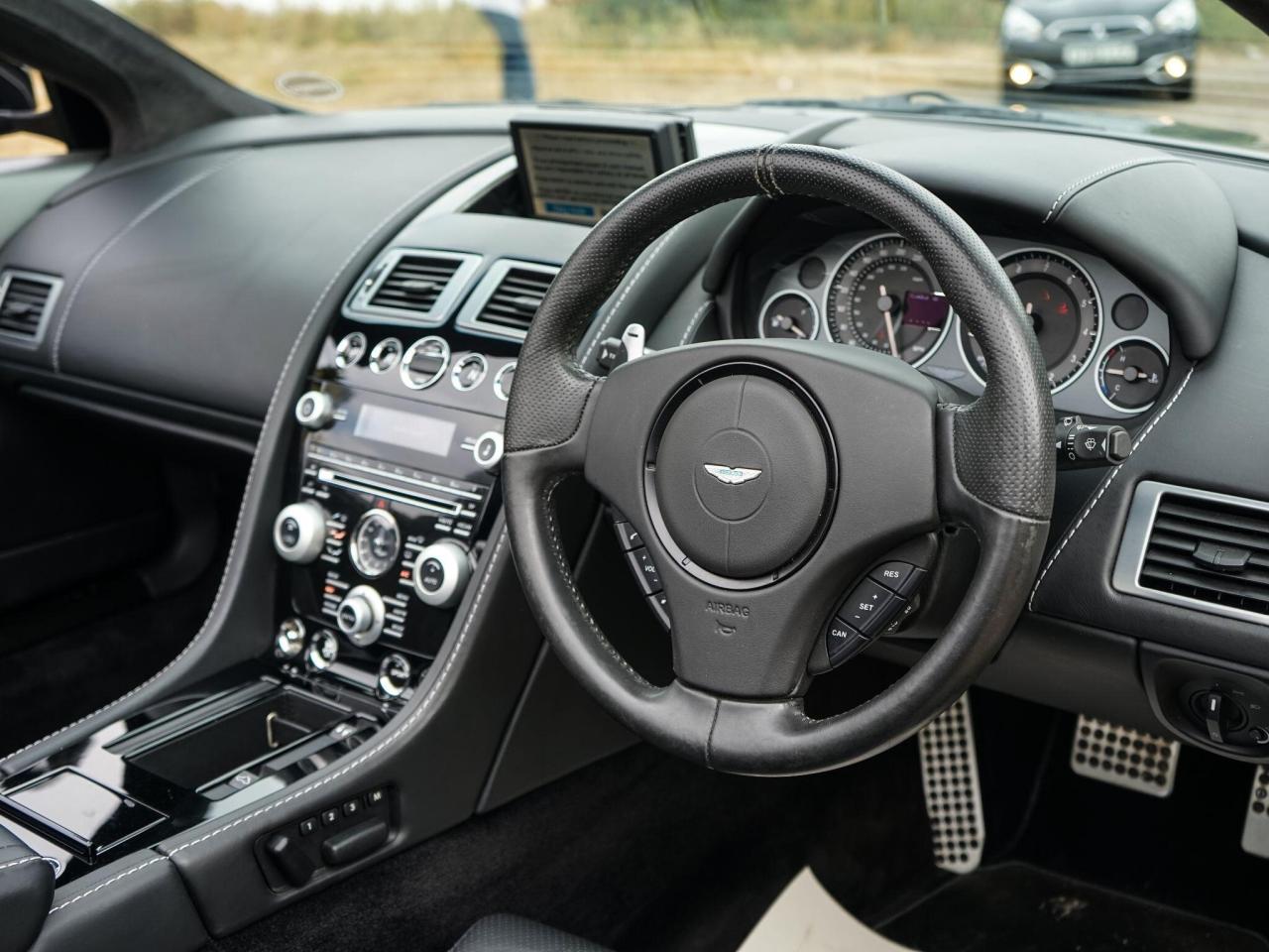 2011 Aston Martin 6.0 V12 Volante T-TronicII Euro 5 2dr