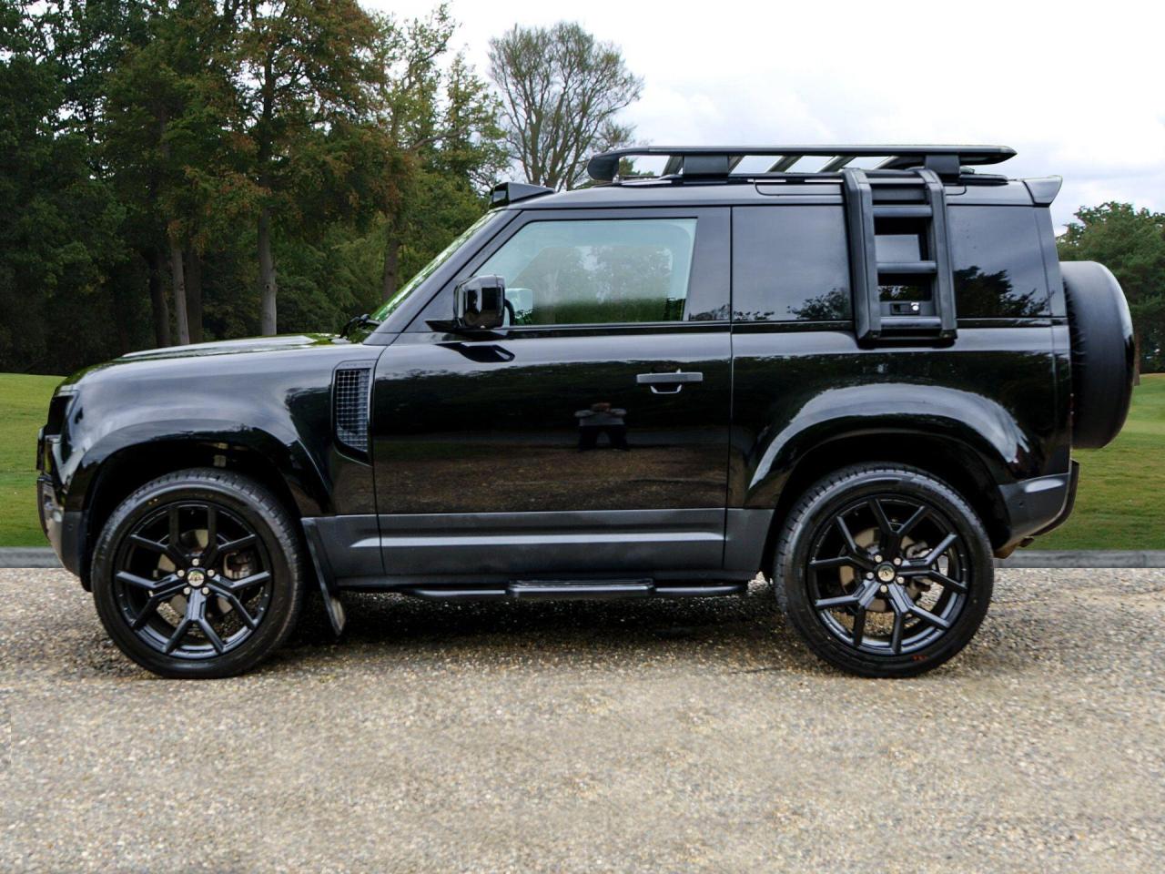 2023 Land Rover 3.0 D250 MHEV Hard Top SUV Auto 4WD SWB Euro 6 (s/s) 3dr