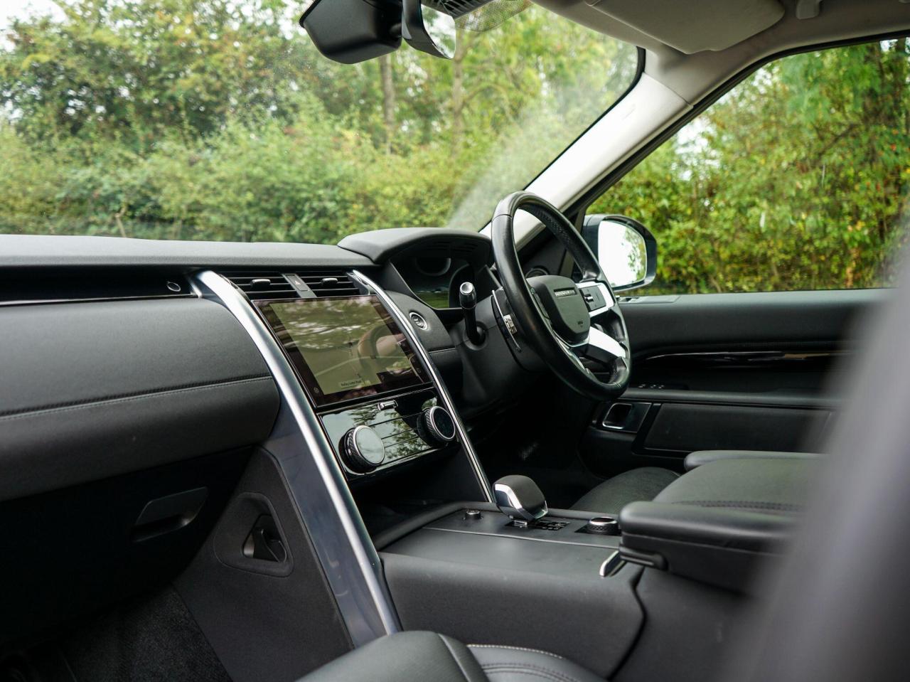2022 Land Rover 3.0 D300 MHEV SE Auto 4WD Euro 6 (s/s) 5dr