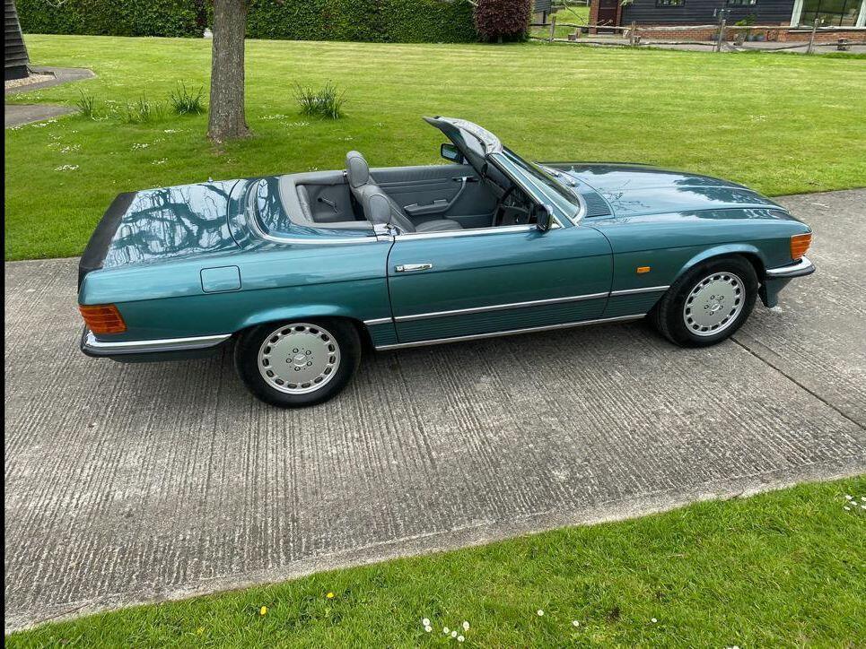 1985 Mercedes - Benz 3.8 SL 2dr
