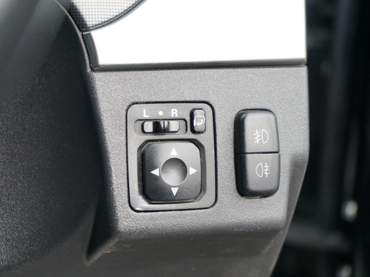 2016 Mitsubishi 3.2 DI-DC SG3 Auto 4WD Euro 6 5dr LWB