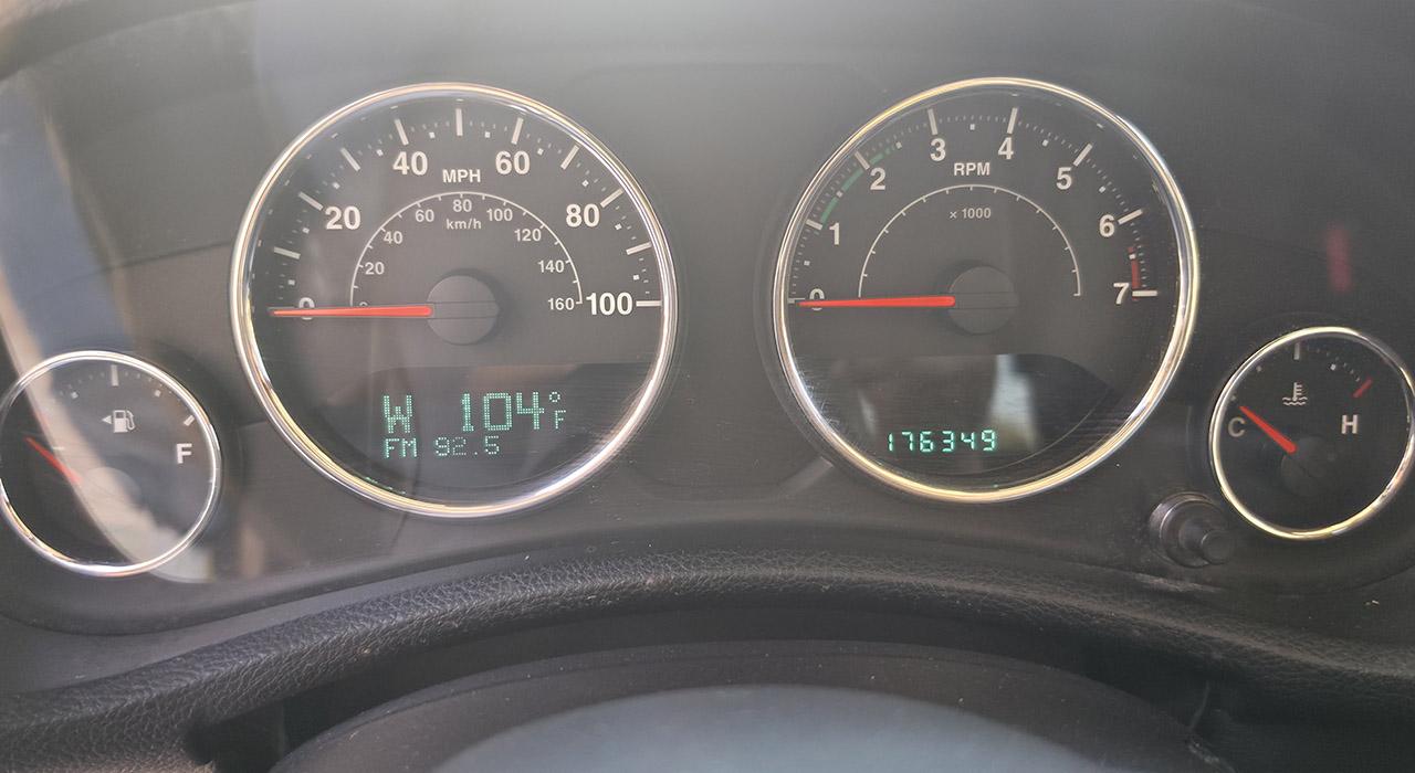 2012 Jeep WRANGLER UNLIMITED SAHARA