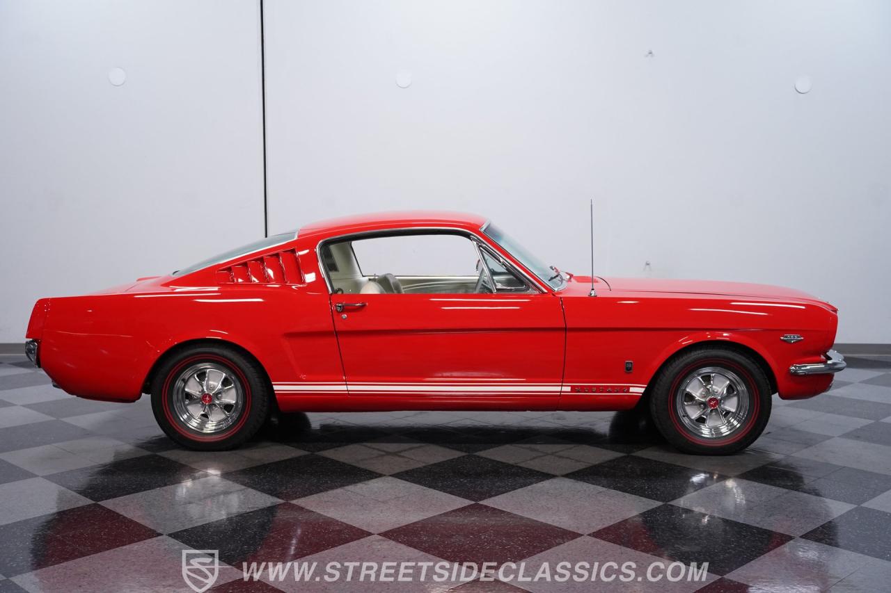 1965 Ford Mustang Fastback GT Tribute