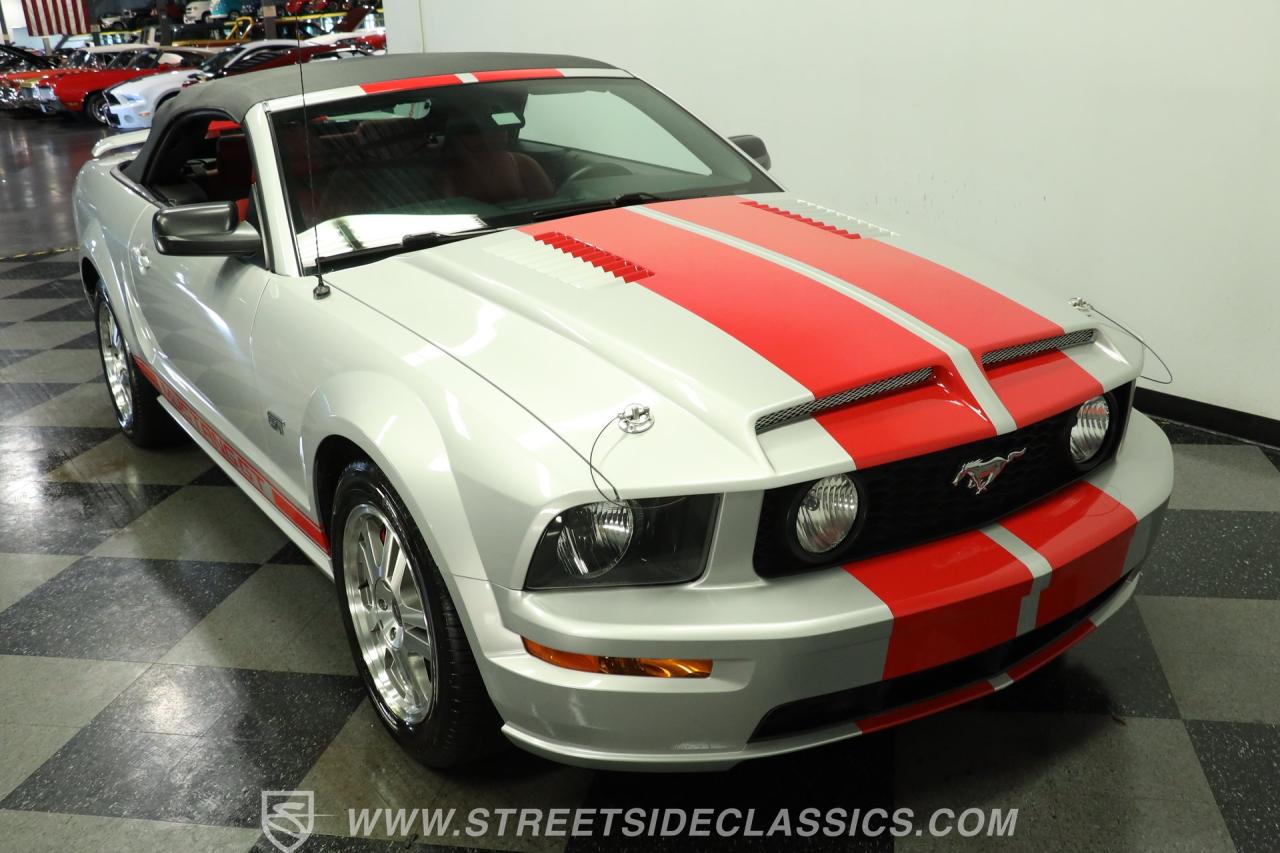 2005 Ford Mustang GT Convertible