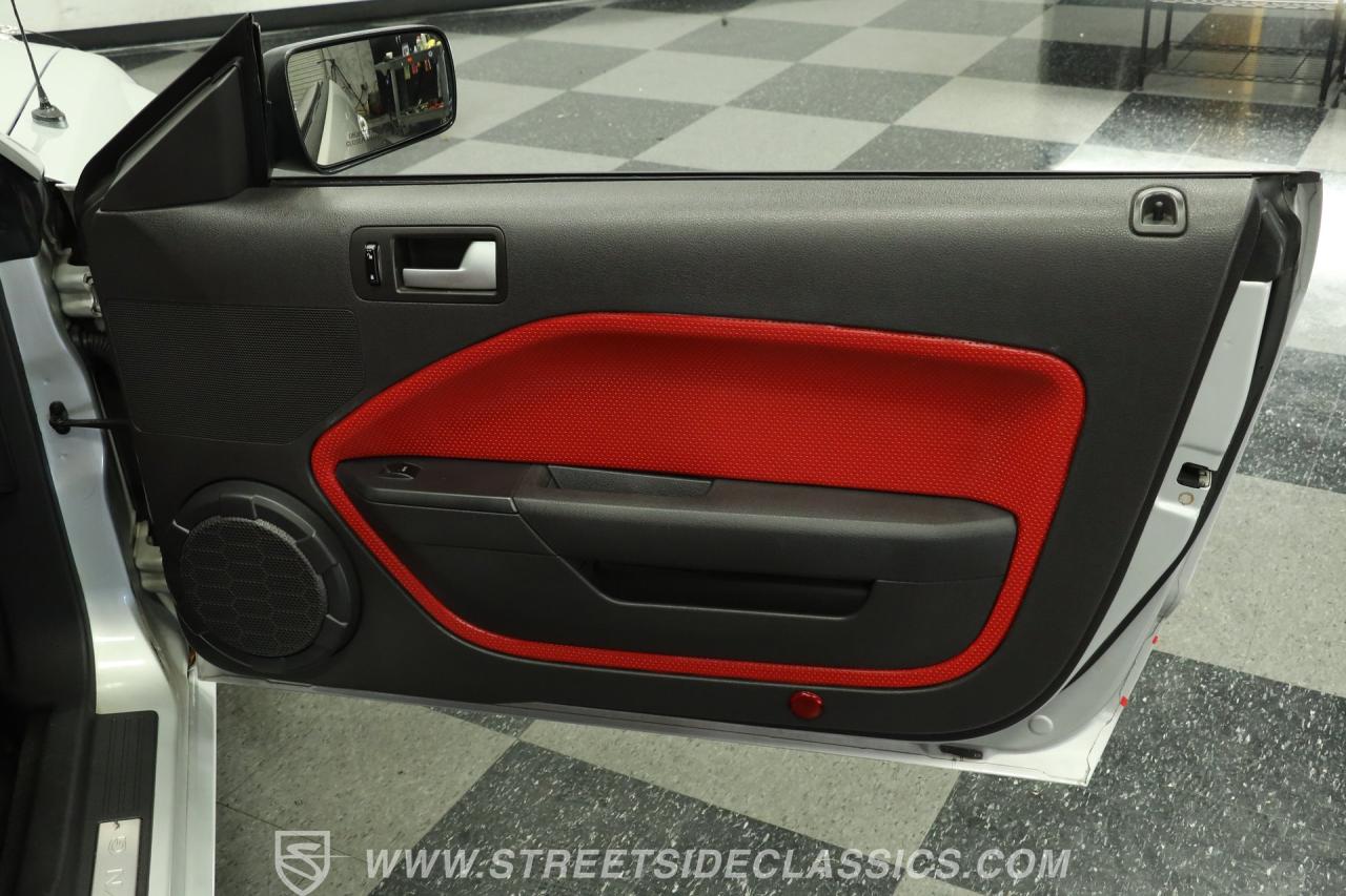 2005 Ford Mustang GT Convertible