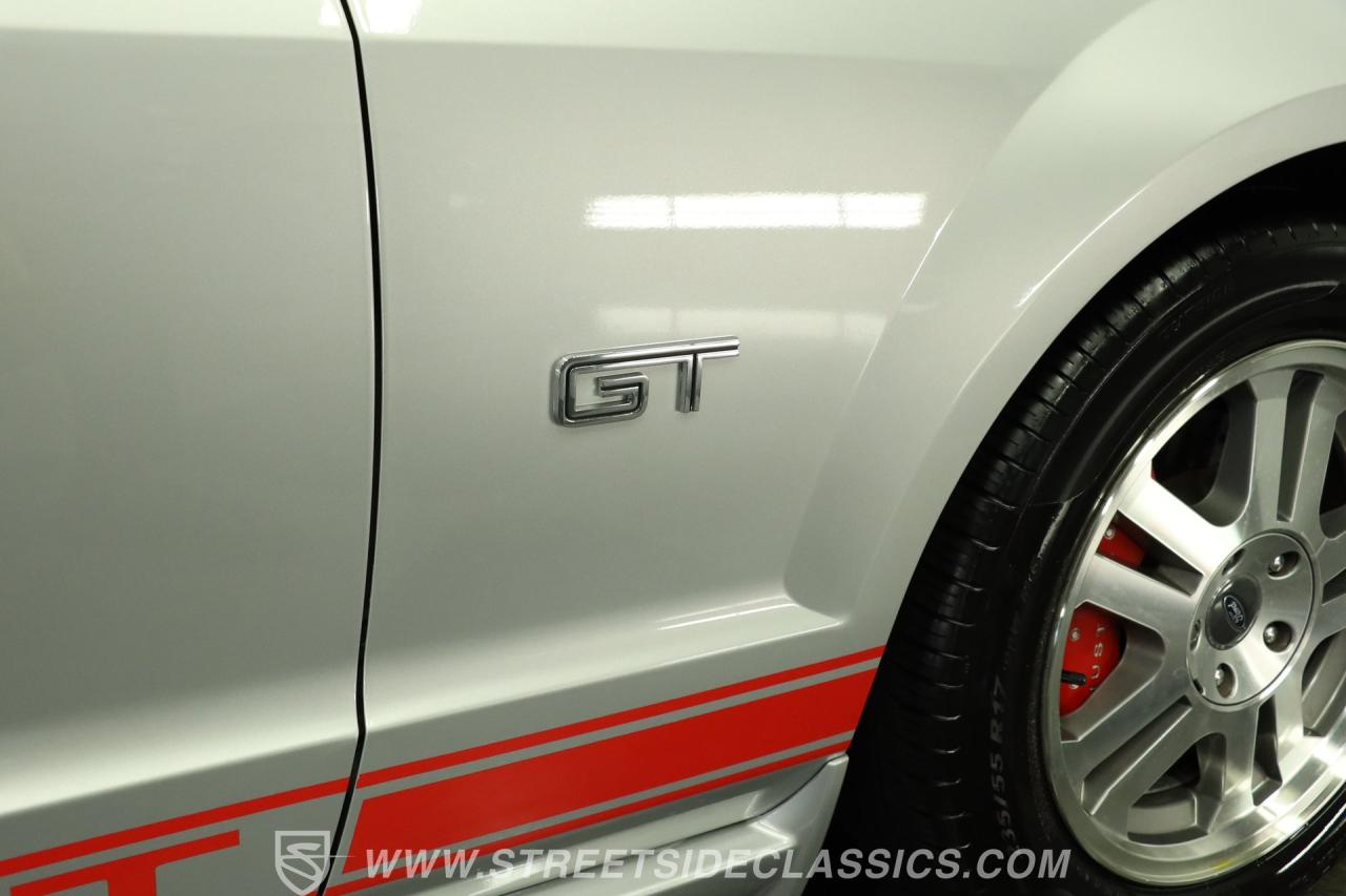 2005 Ford Mustang GT Convertible