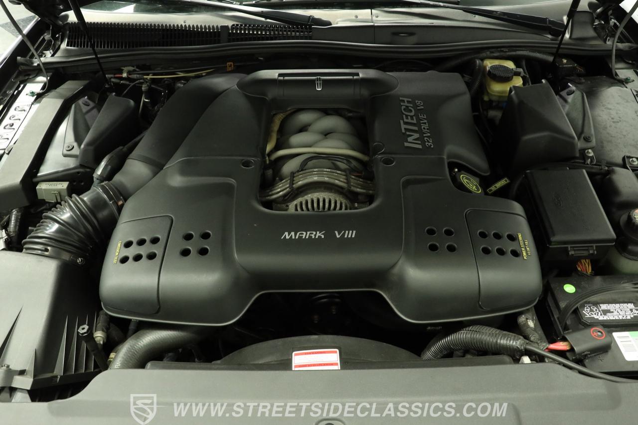 1996 Lincoln Mark VIII