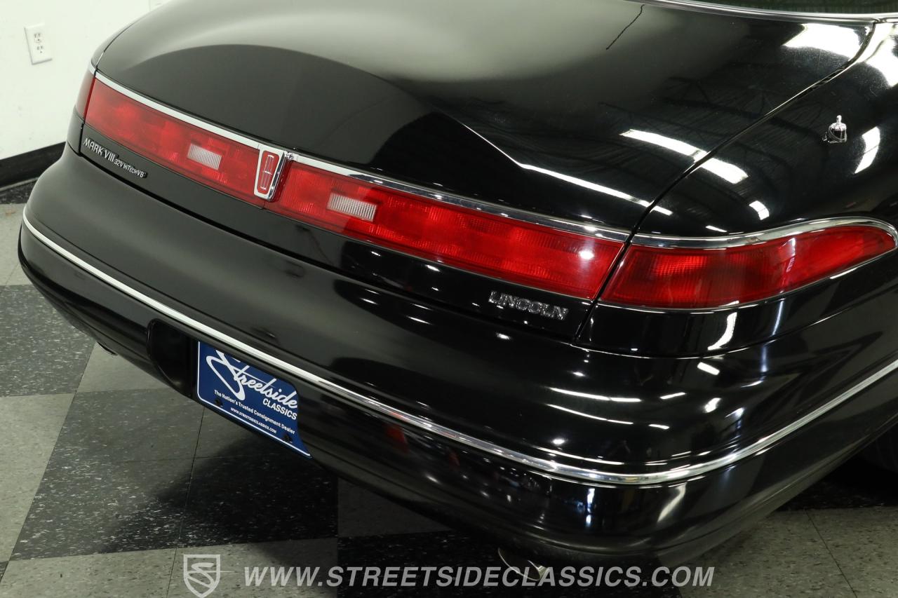 1996 Lincoln Mark VIII
