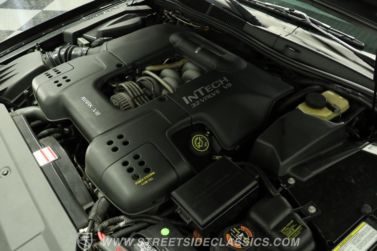 1996 Lincoln Mark VIII