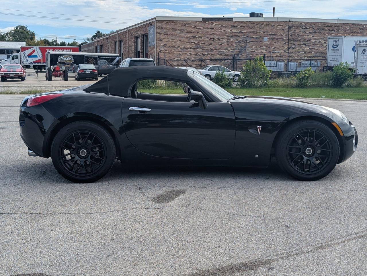 2006 Pontiac Solstice Base