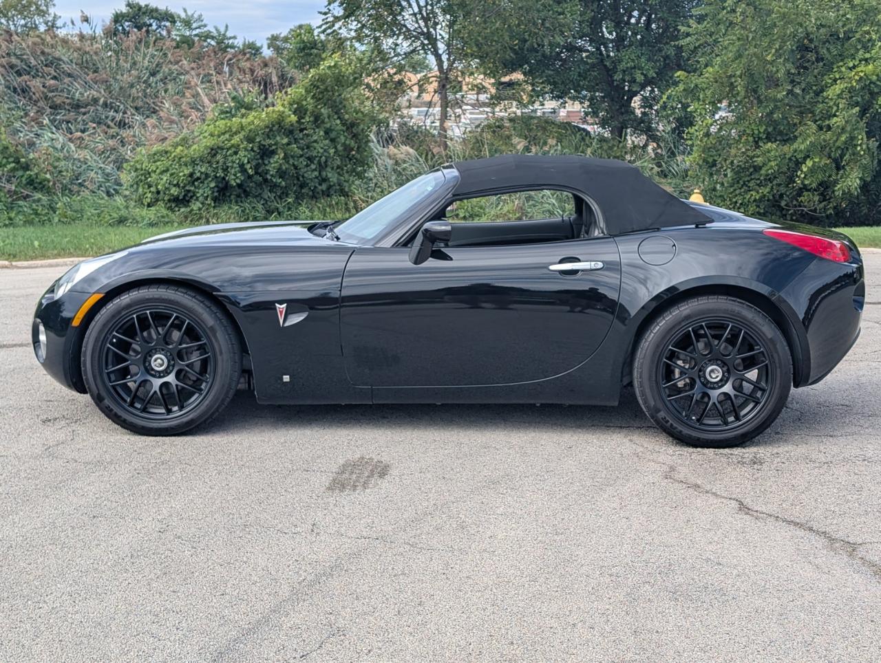 2006 Pontiac Solstice Base