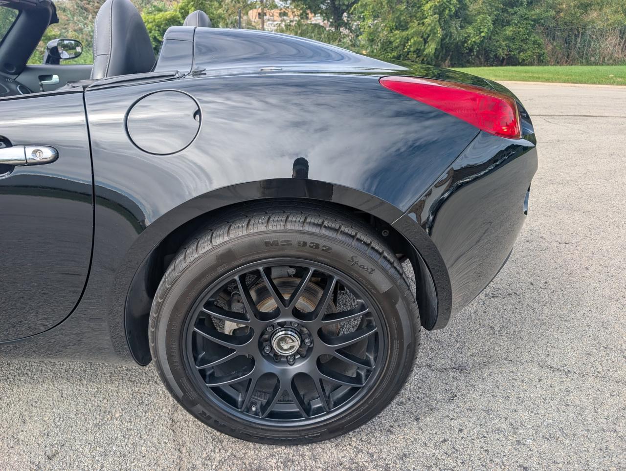 2006 Pontiac Solstice Base