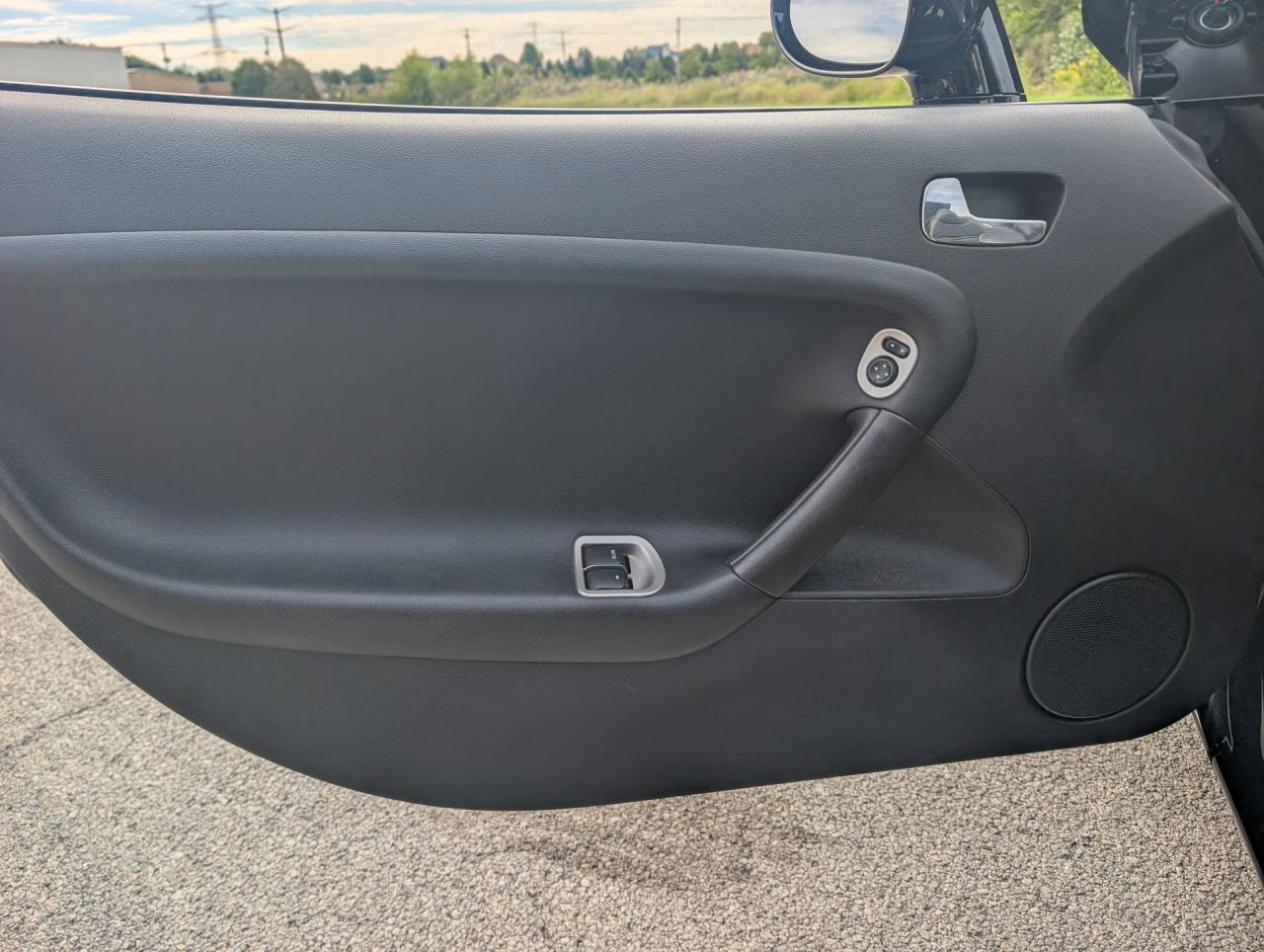 2006 Pontiac Solstice Base