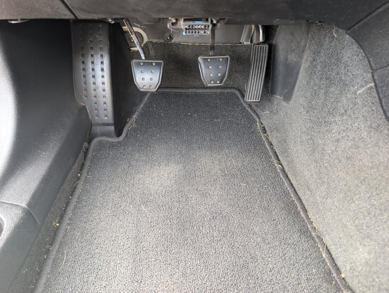 2006 Pontiac Solstice Base