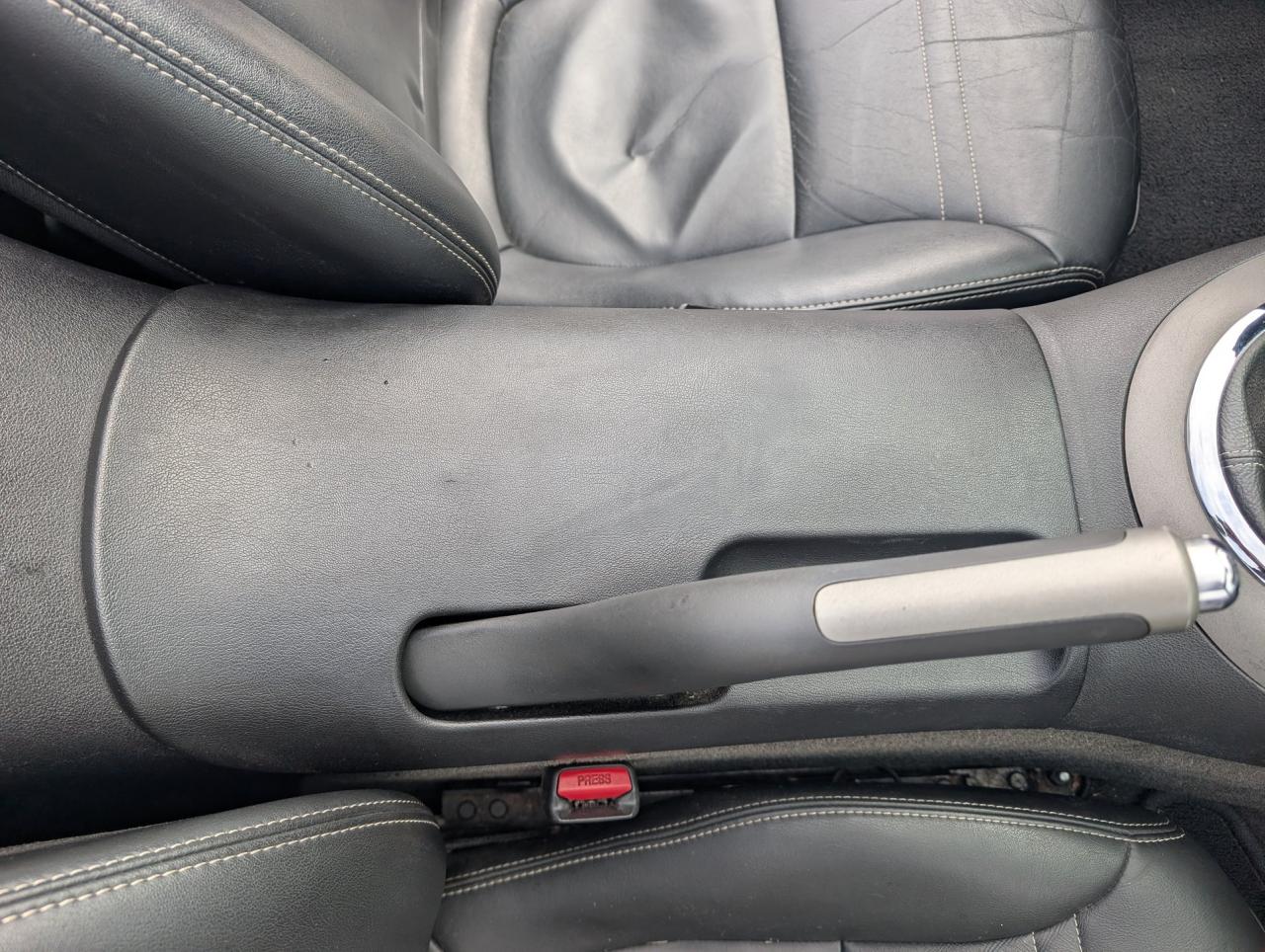 2006 Pontiac Solstice Base