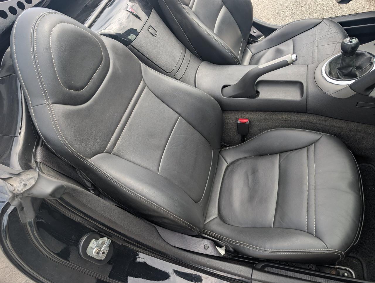2006 Pontiac Solstice Base