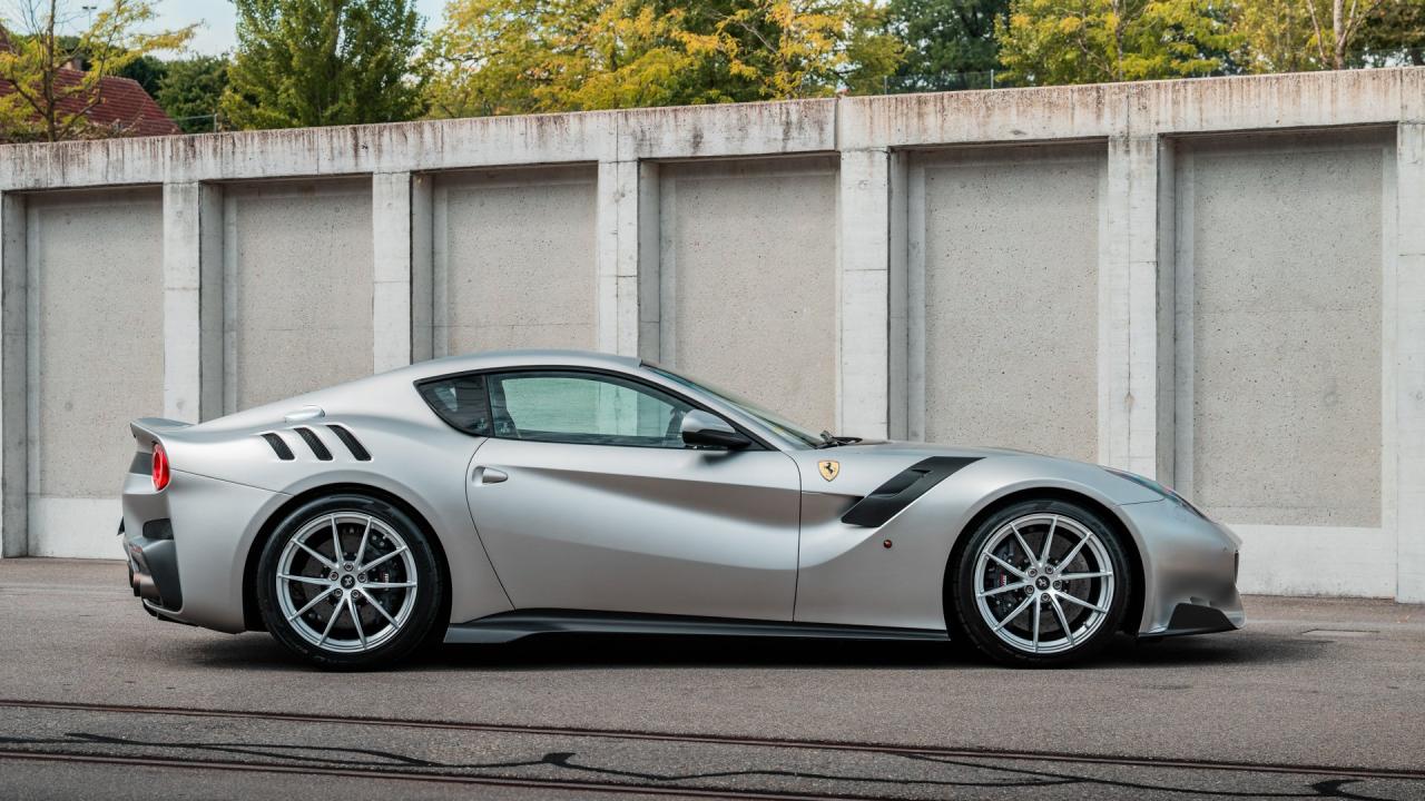 2017 Ferrari F12tdf