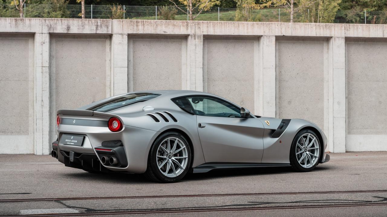 2017 Ferrari F12tdf