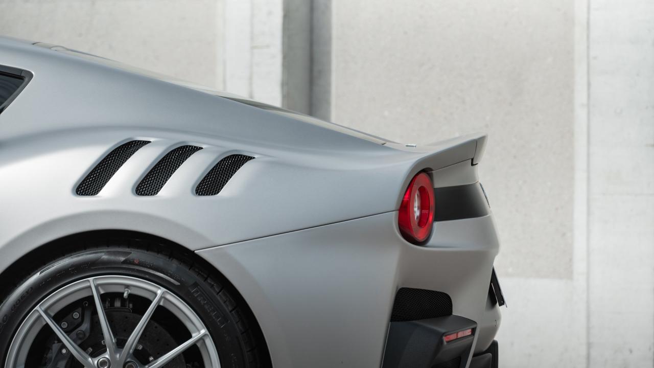 2017 Ferrari F12tdf