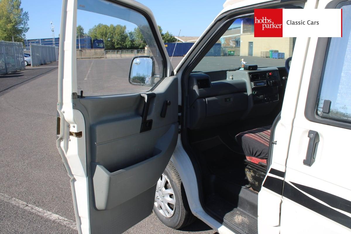 1994 Volkswagen T4 SWIFT CARRERA LWB