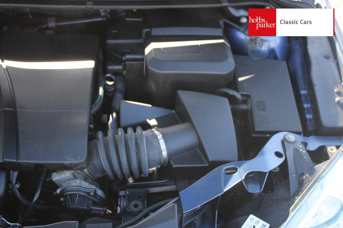 2005 Ford FOCUS GHIA AUTO