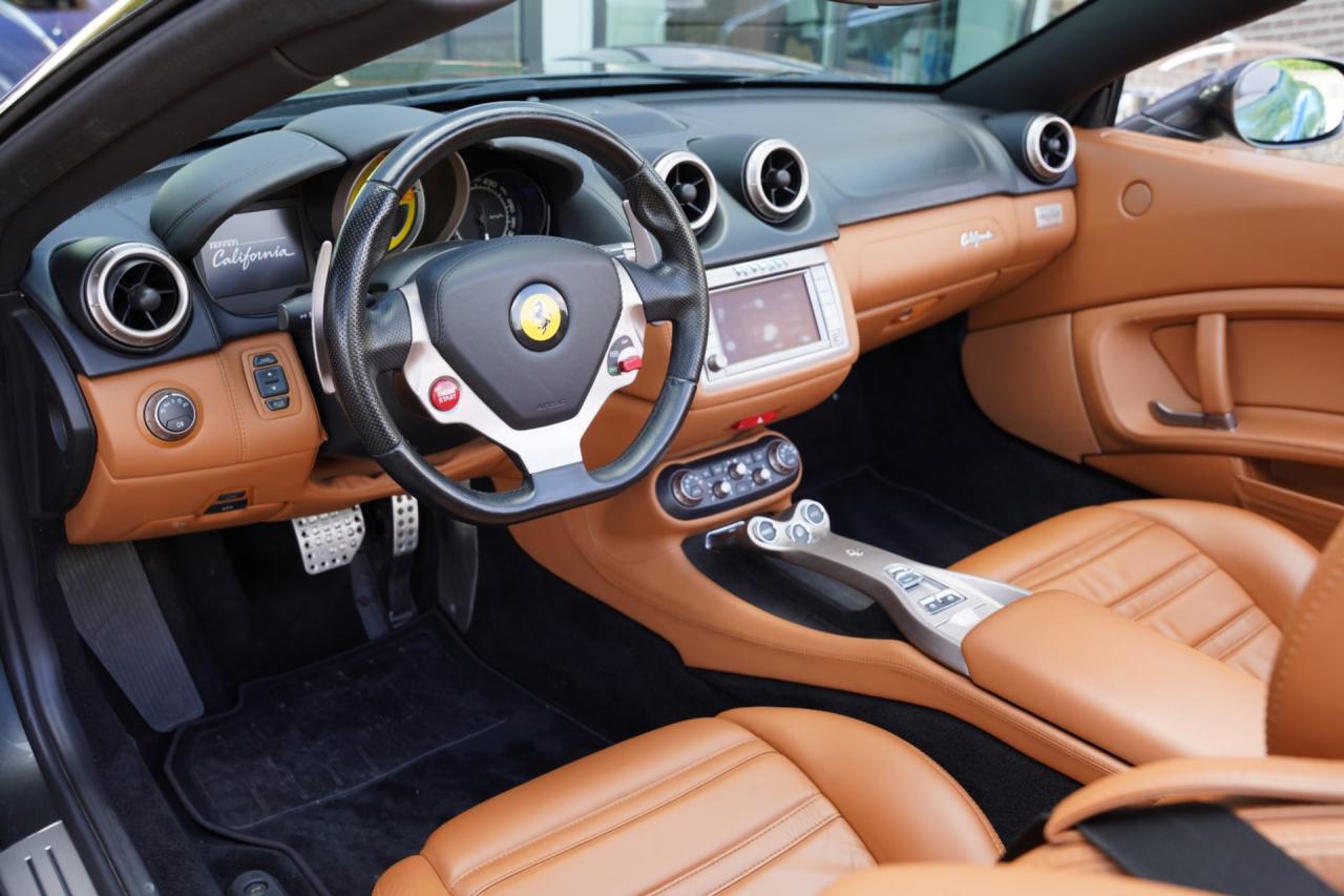 2010 Ferrari California 4.3 &ldquo;Tasteful Grigio Silverstone&rdquo;