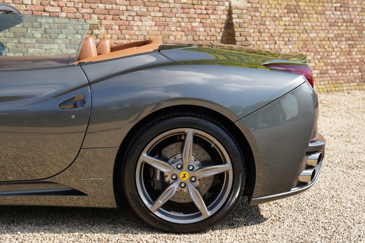 2010 Ferrari California 4.3 &ldquo;Tasteful Grigio Silverstone&rdquo;
