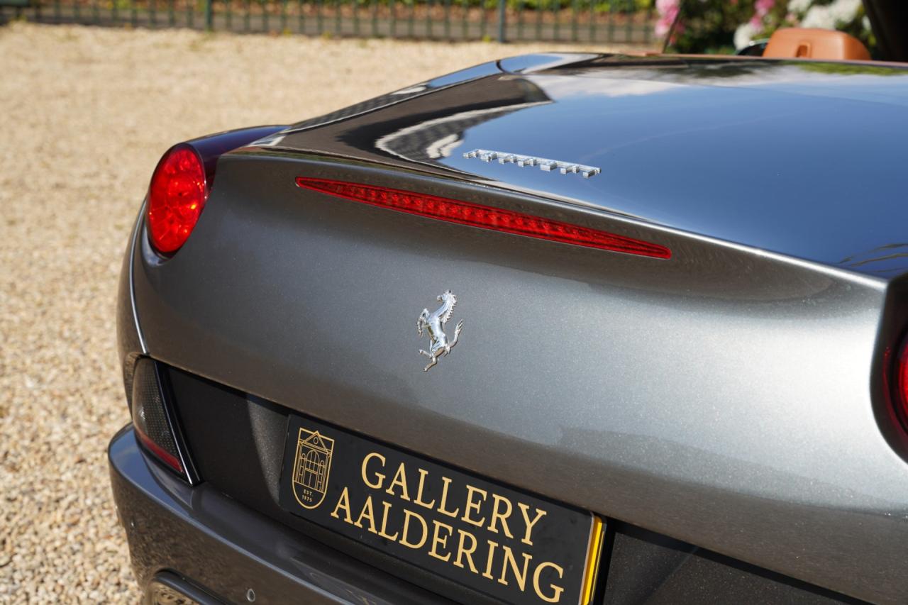 2010 Ferrari California 4.3 &ldquo;Tasteful Grigio Silverstone&rdquo;