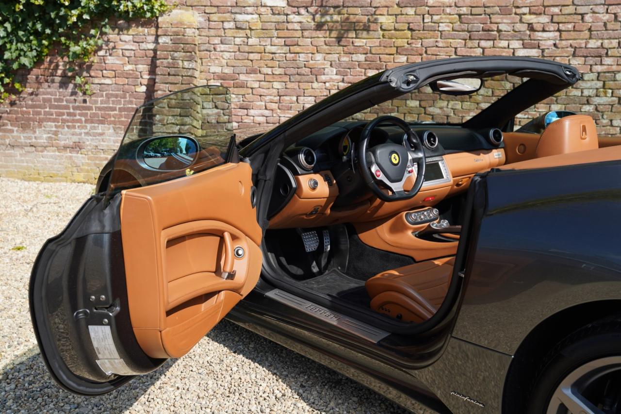 2010 Ferrari California 4.3 &ldquo;Tasteful Grigio Silverstone&rdquo;