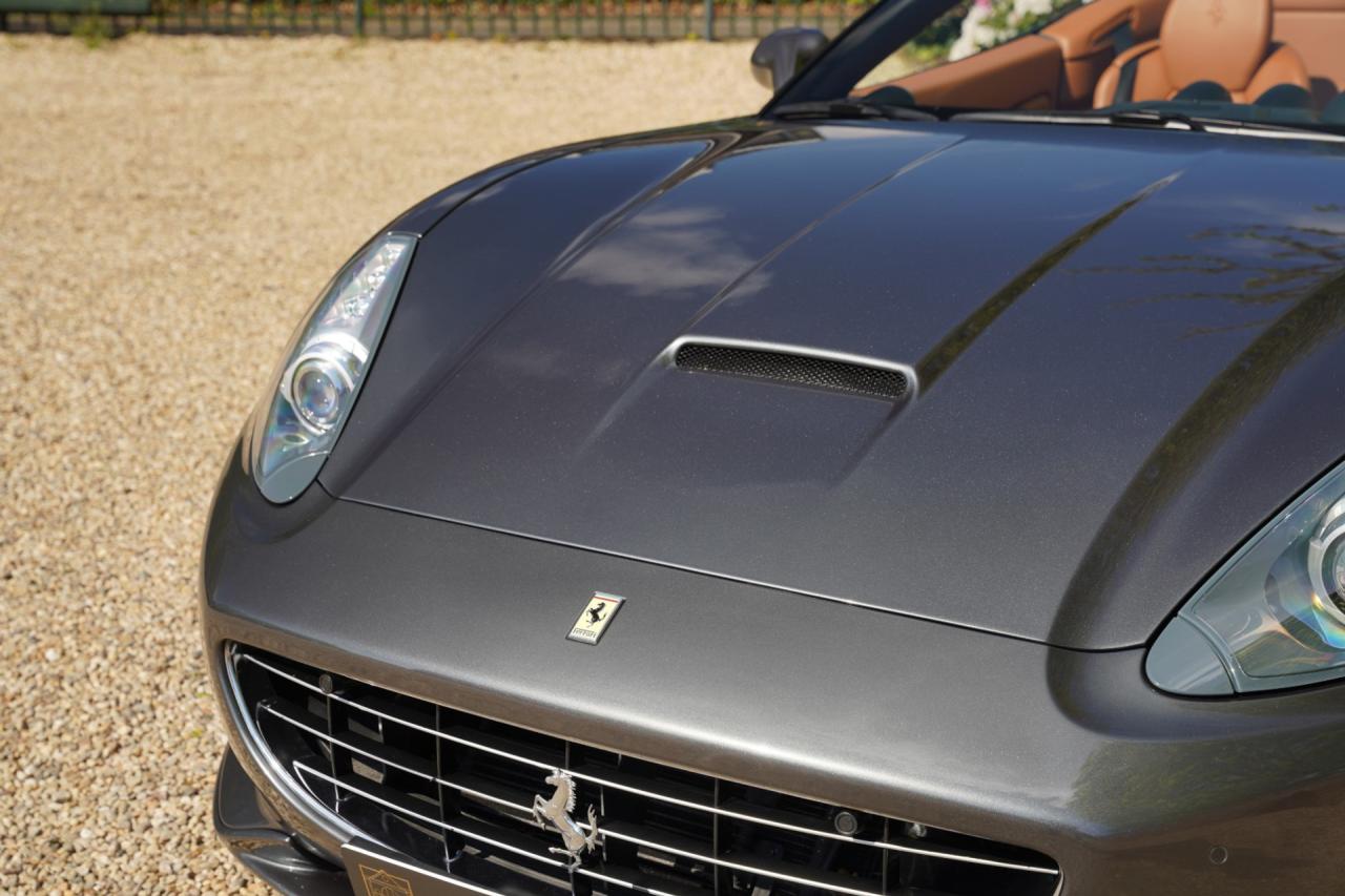 2010 Ferrari California 4.3 &ldquo;Tasteful Grigio Silverstone&rdquo;