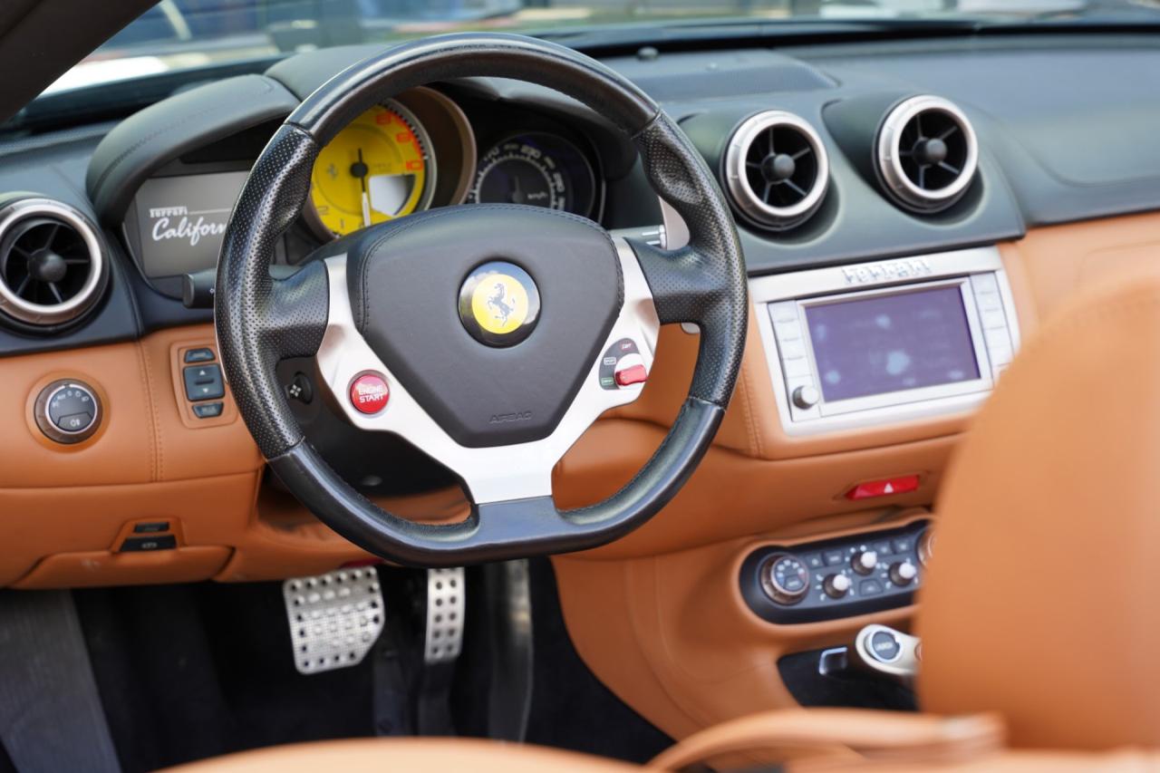 2010 Ferrari California 4.3 &ldquo;Tasteful Grigio Silverstone&rdquo;