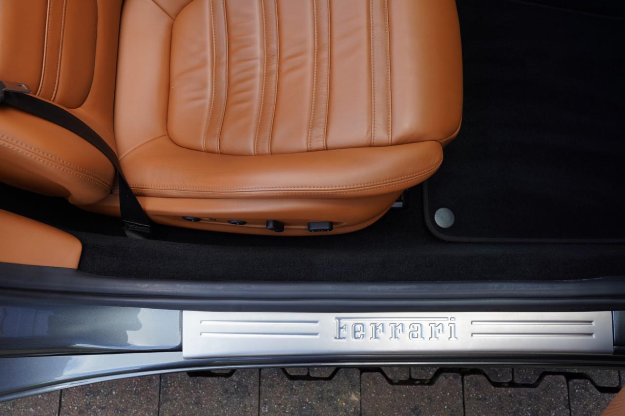 2010 Ferrari California 4.3 &ldquo;Tasteful Grigio Silverstone&rdquo;