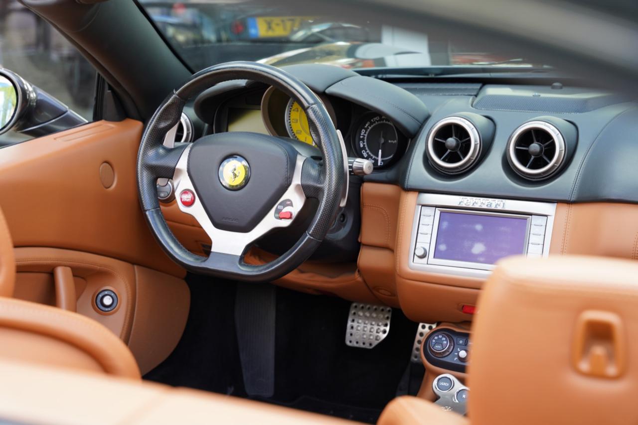 2010 Ferrari California 4.3 &ldquo;Tasteful Grigio Silverstone&rdquo;