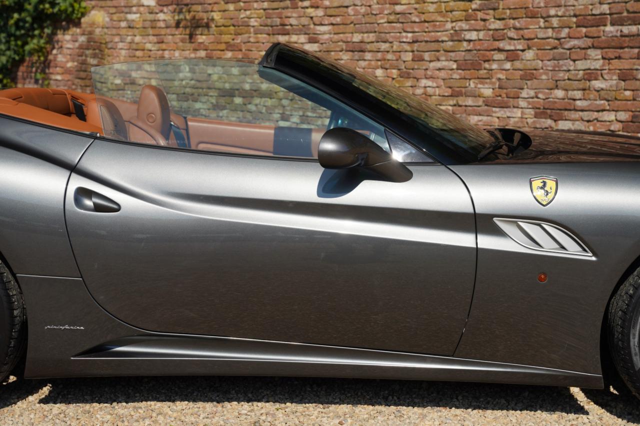 2010 Ferrari California 4.3 &ldquo;Tasteful Grigio Silverstone&rdquo;