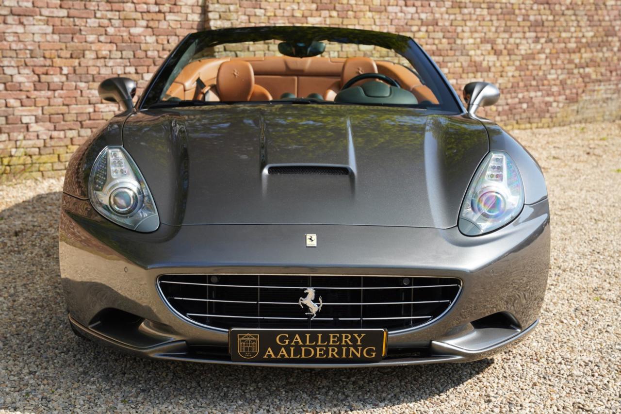 2010 Ferrari California 4.3 &ldquo;Tasteful Grigio Silverstone&rdquo;