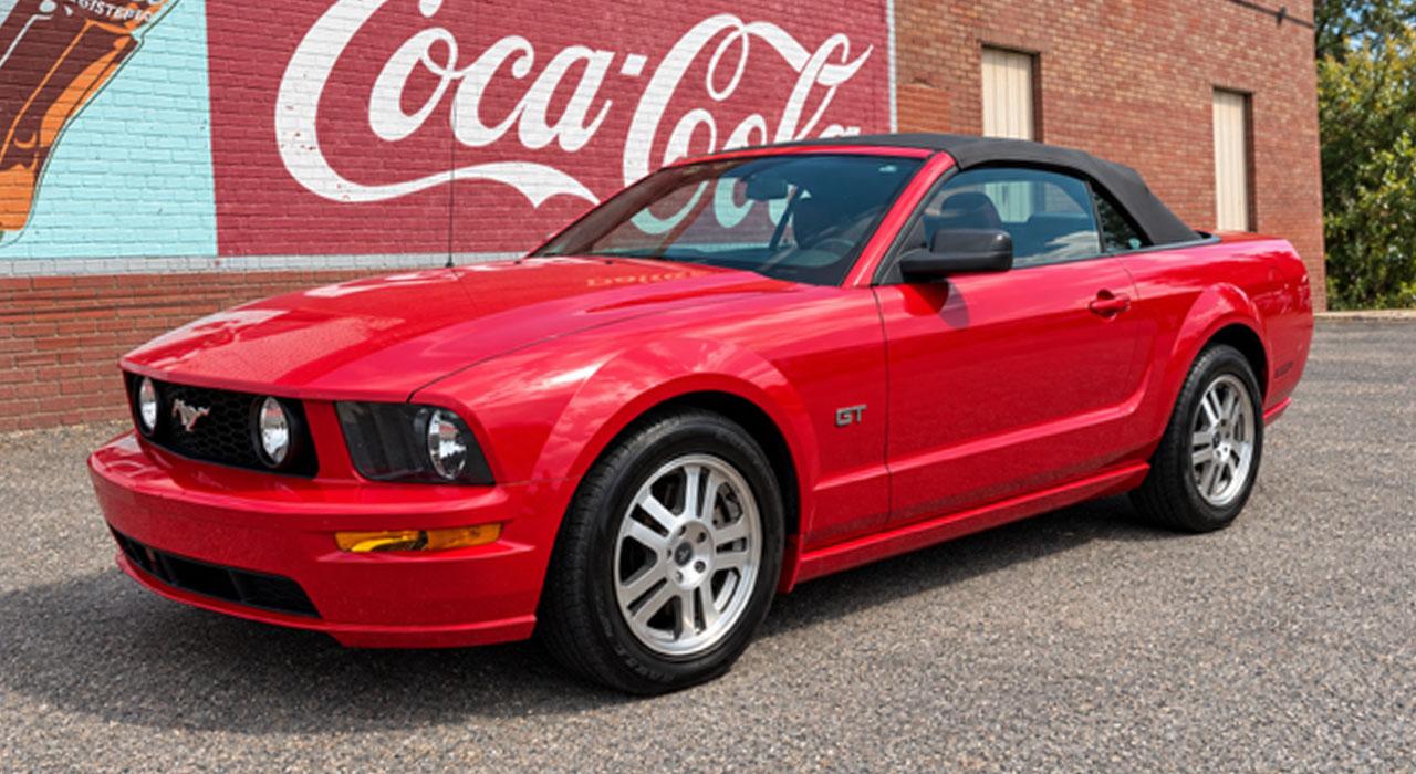 2005 Ford Mustang GT
