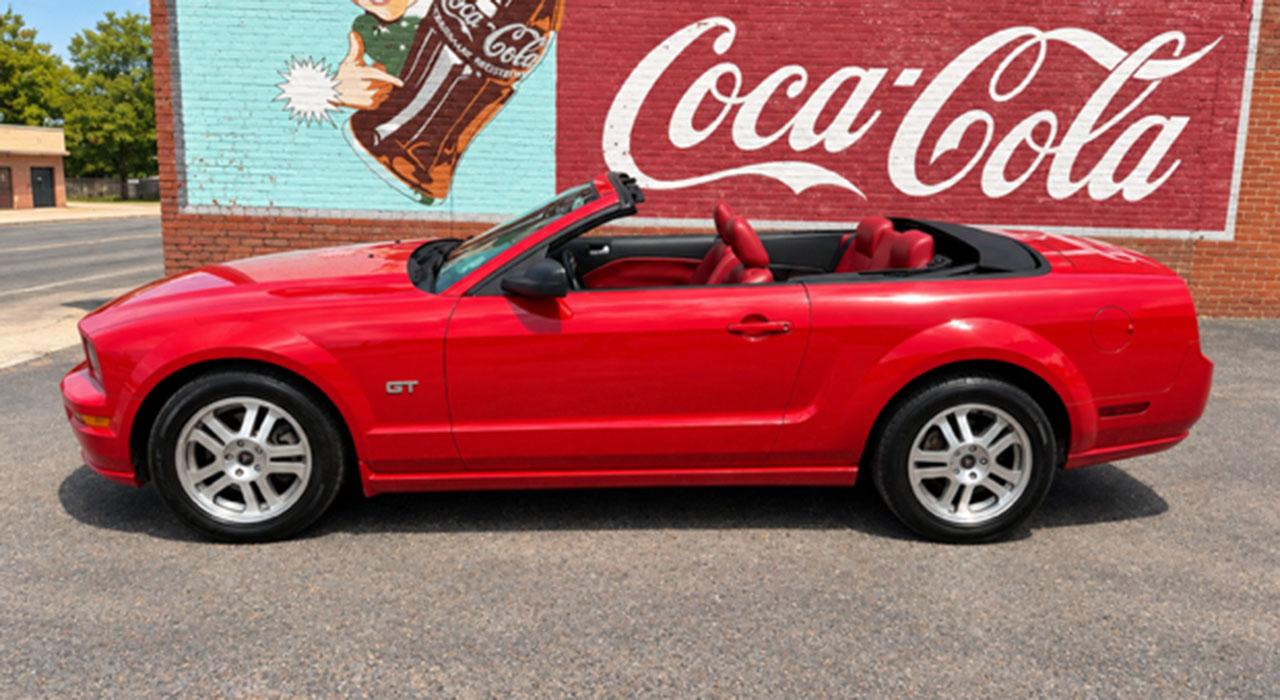 2005 Ford Mustang GT