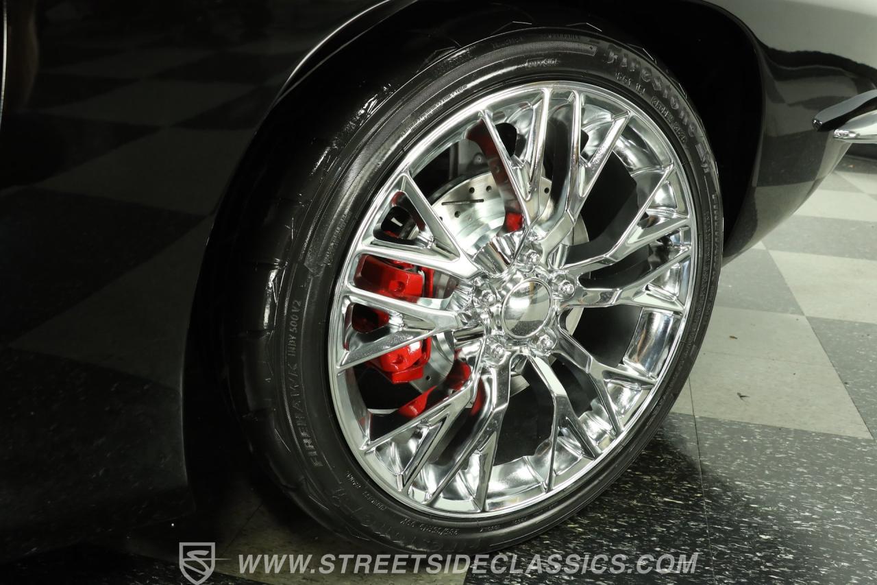 2005 Chevrolet Corvette Retro Vettes Custom Build